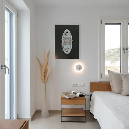 Sun, Beachfront With Stunning Views, Naxos Mikri Vigla