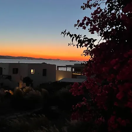 Sun, Beachfront With Stunning Views, Naxos * Mikri Vigla