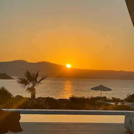 Sun, Beachfront With Stunning Views, Naxos * Mikrí Vígla