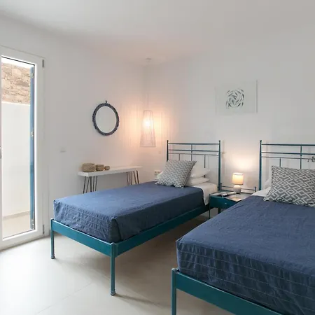 Sun, Beachfront With Stunning Views, Naxos Semesterbostad